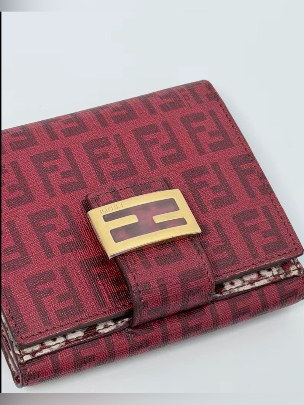 FENDI Compact Wallet Zucchino Monogram - Picture 6 of 14
